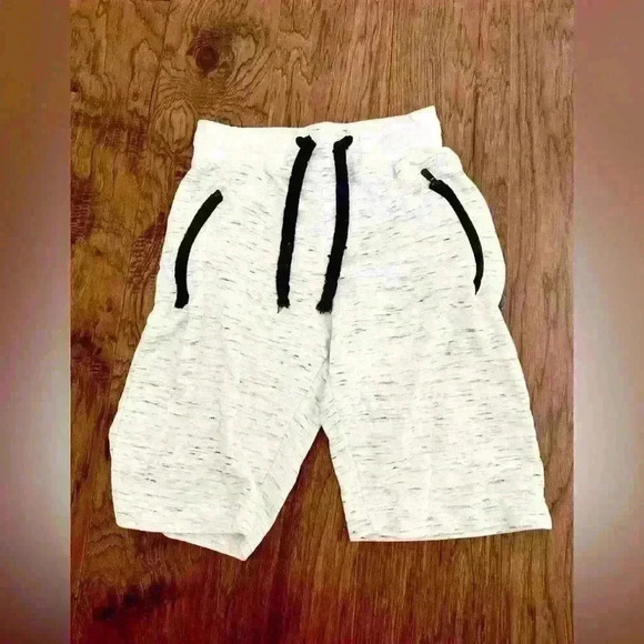 Champs Sports Gear Shorts - Picture 2 of 3